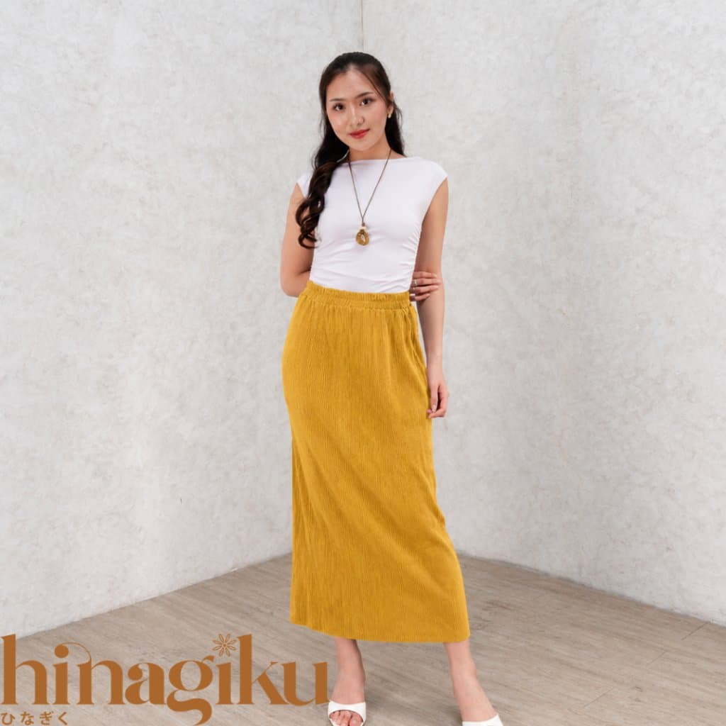 HNGK Linea Skirt R08 · New Colours 4