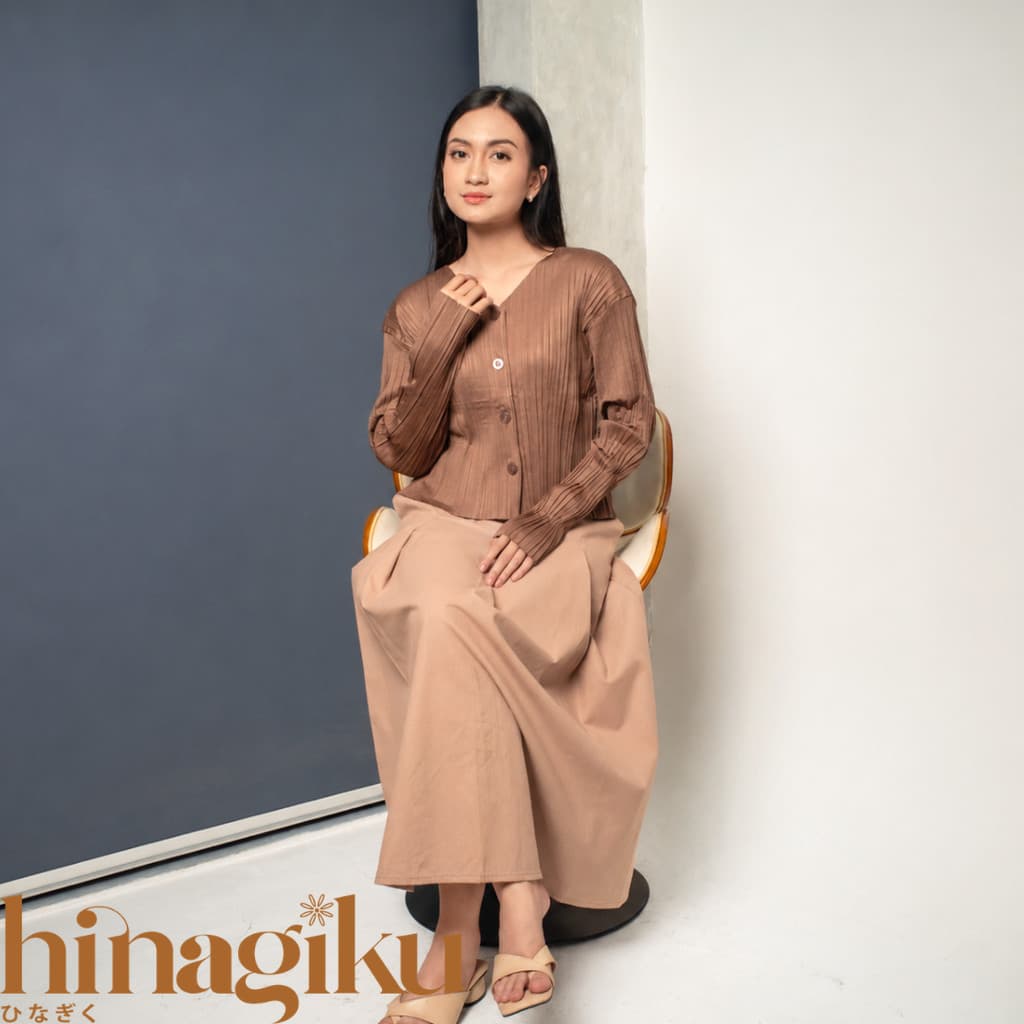HNGK Niban Crop Cardigan A02 4