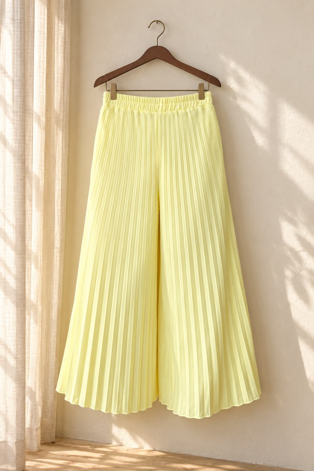 HNGK Jumbo Pleated Pants K053